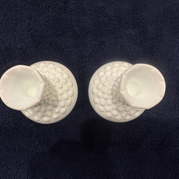 Set of 2 Vintage 1960's Fenton Hobnail White Milk Glass Candlestick Holders - Picture 5 of 9